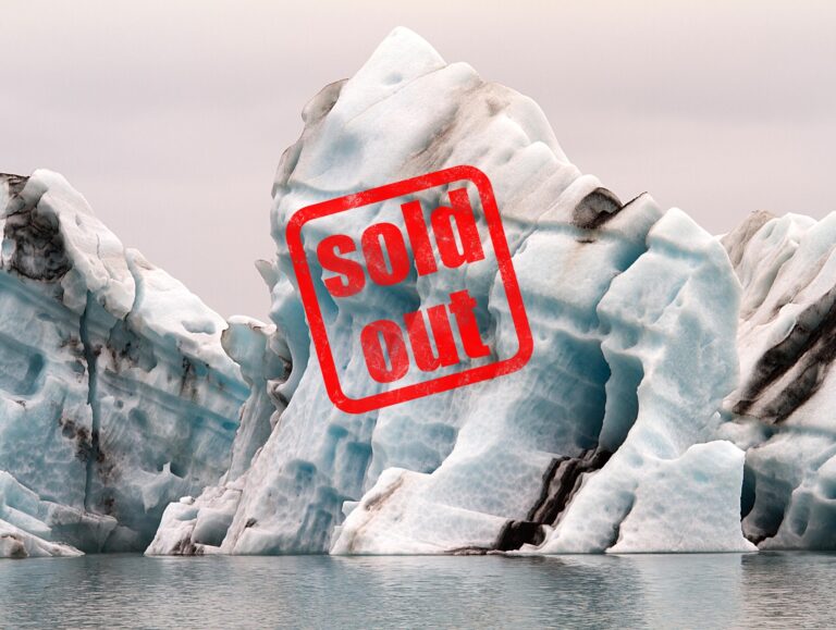 iceland_omadika_taxidia_explorevan_islandia_soldout