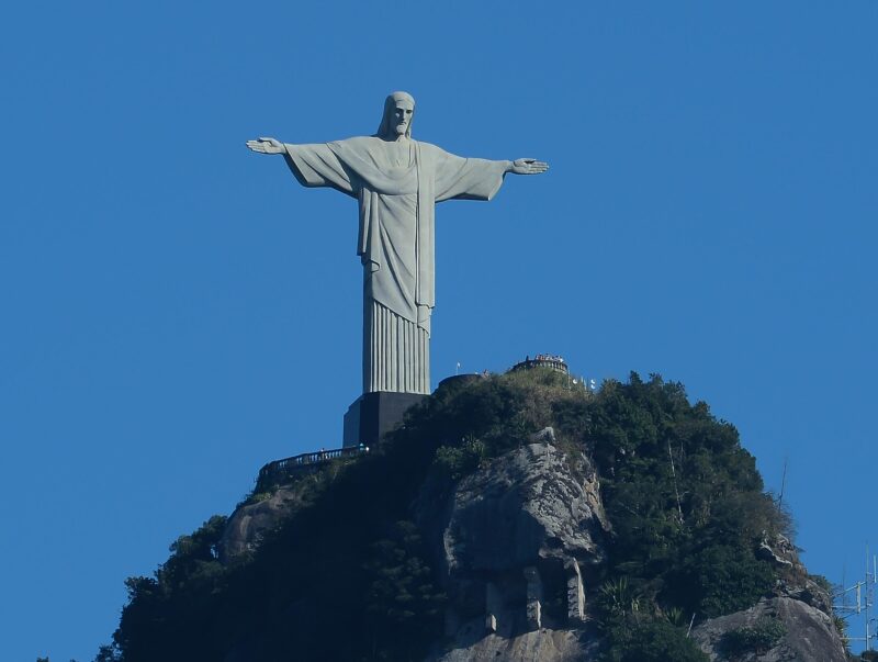 christ_redeemer_rio_de_janeiro_explorevan