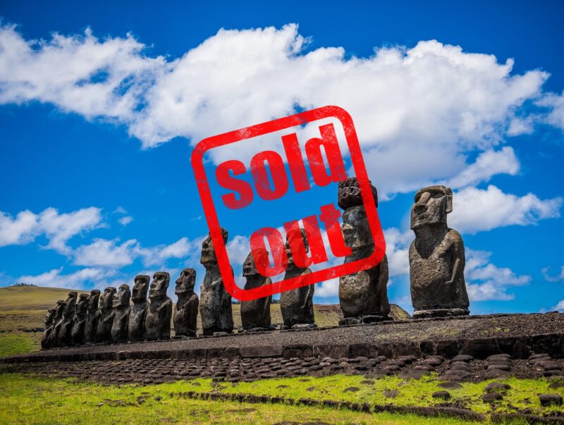 moai-nisi_tou_pasxa_easter_island_explorevan_soldout